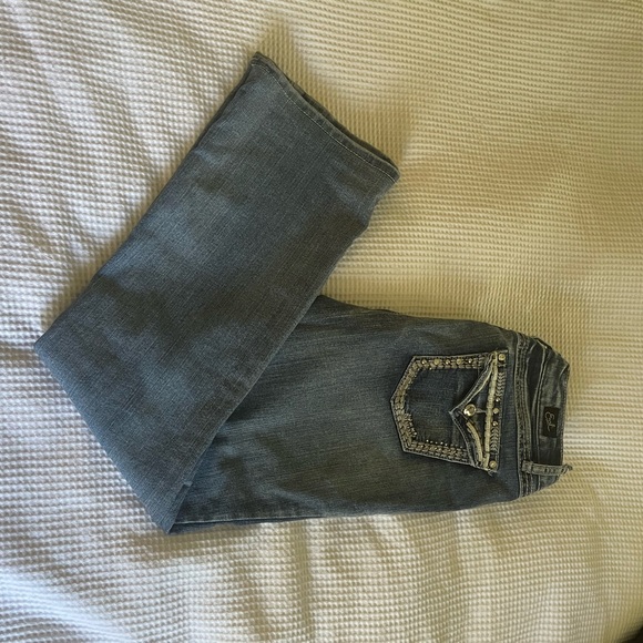 Low rise women’s y2k jeans with gems on the pockets - Picture 3 of 3